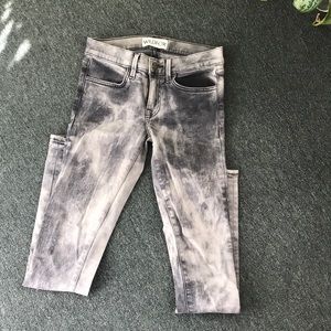 WILDFOX Acid Wash Jeans